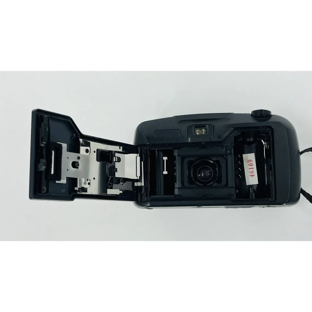 Pentax IQZoom EZY 35mm Point and Shoot Camera PARTS or REPAIR